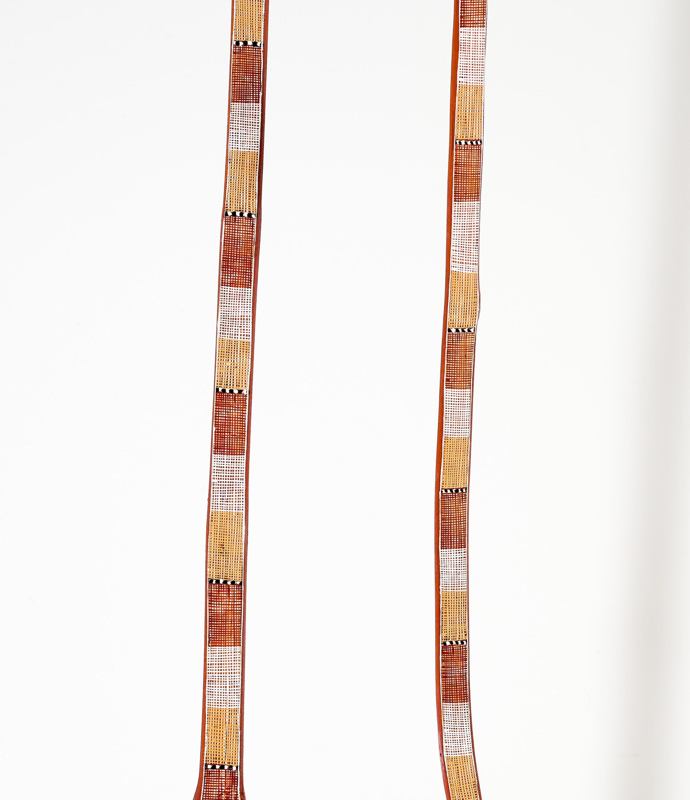 A PAIR OF MIMIH FIGURES