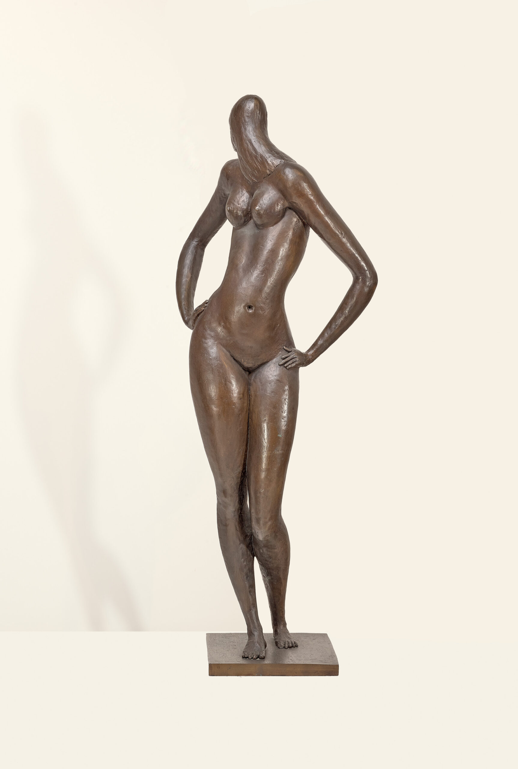 STANDING FIGURE