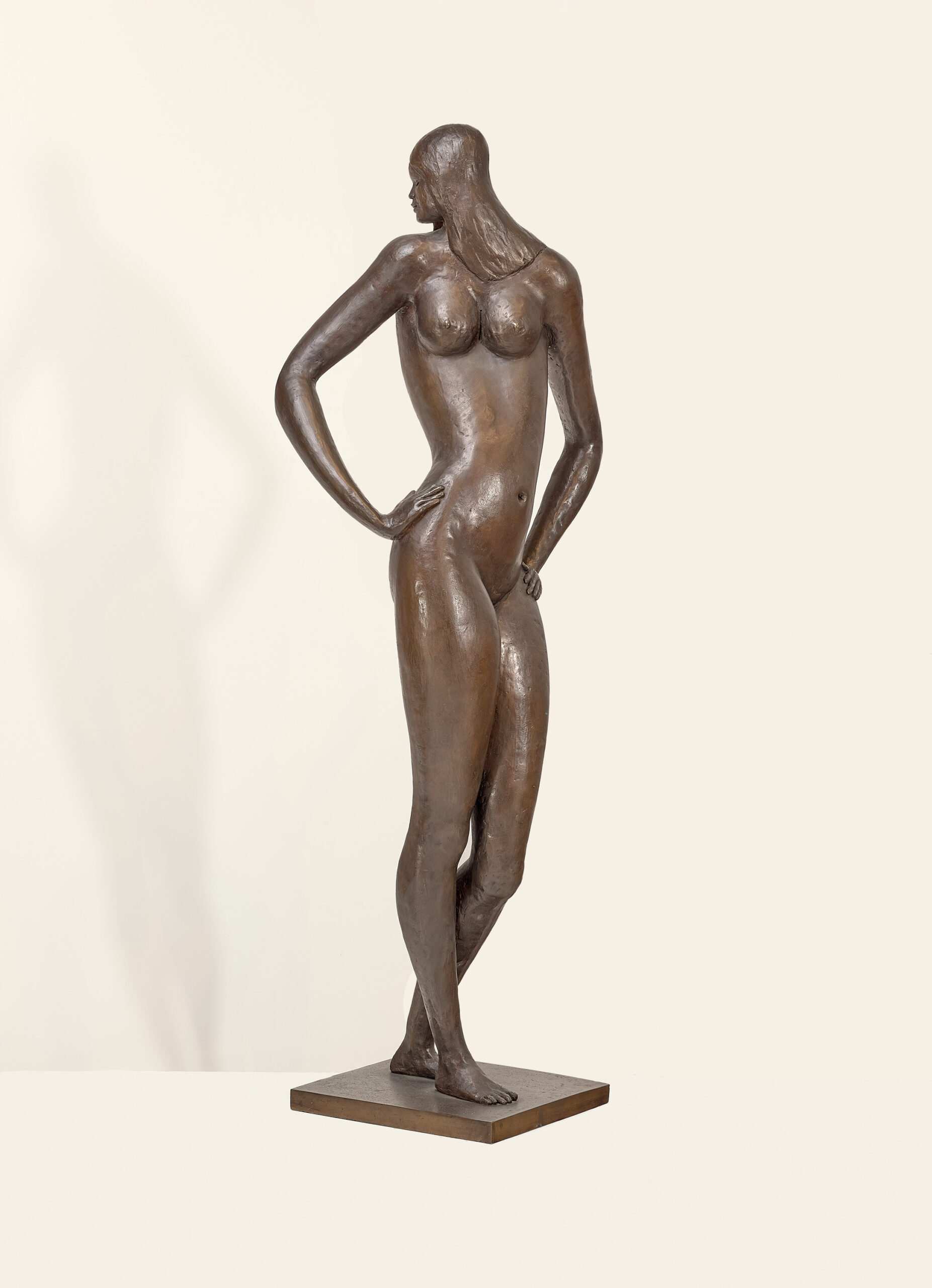 STANDING FIGURE