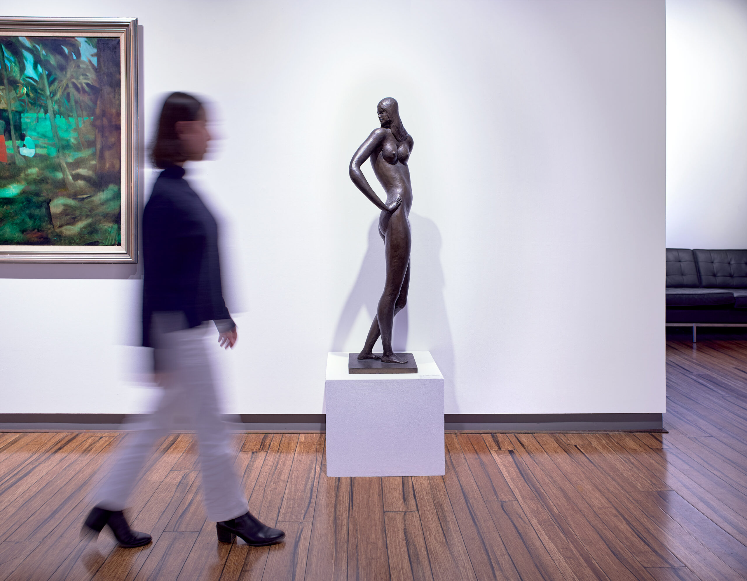 STANDING FIGURE