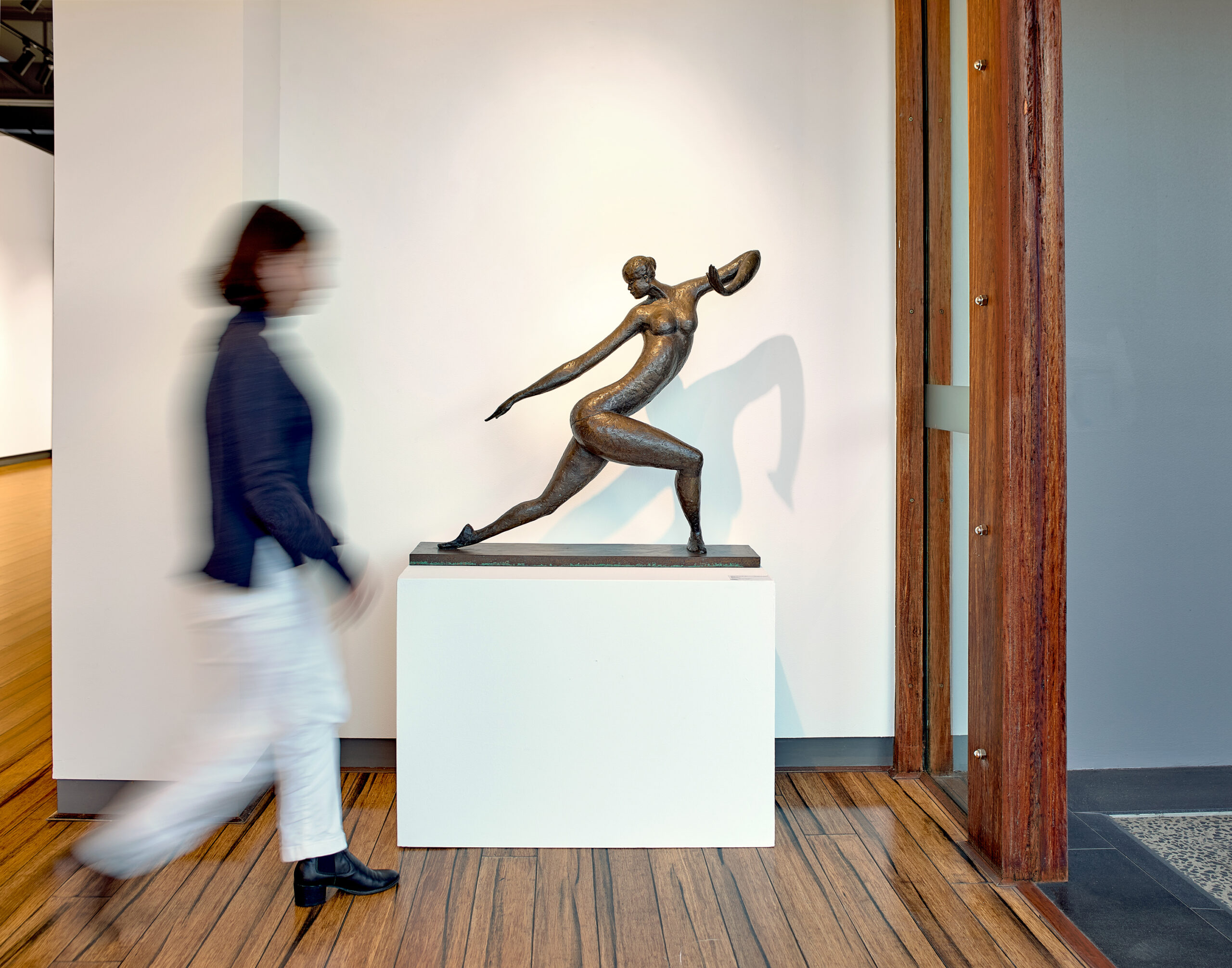 DANCER