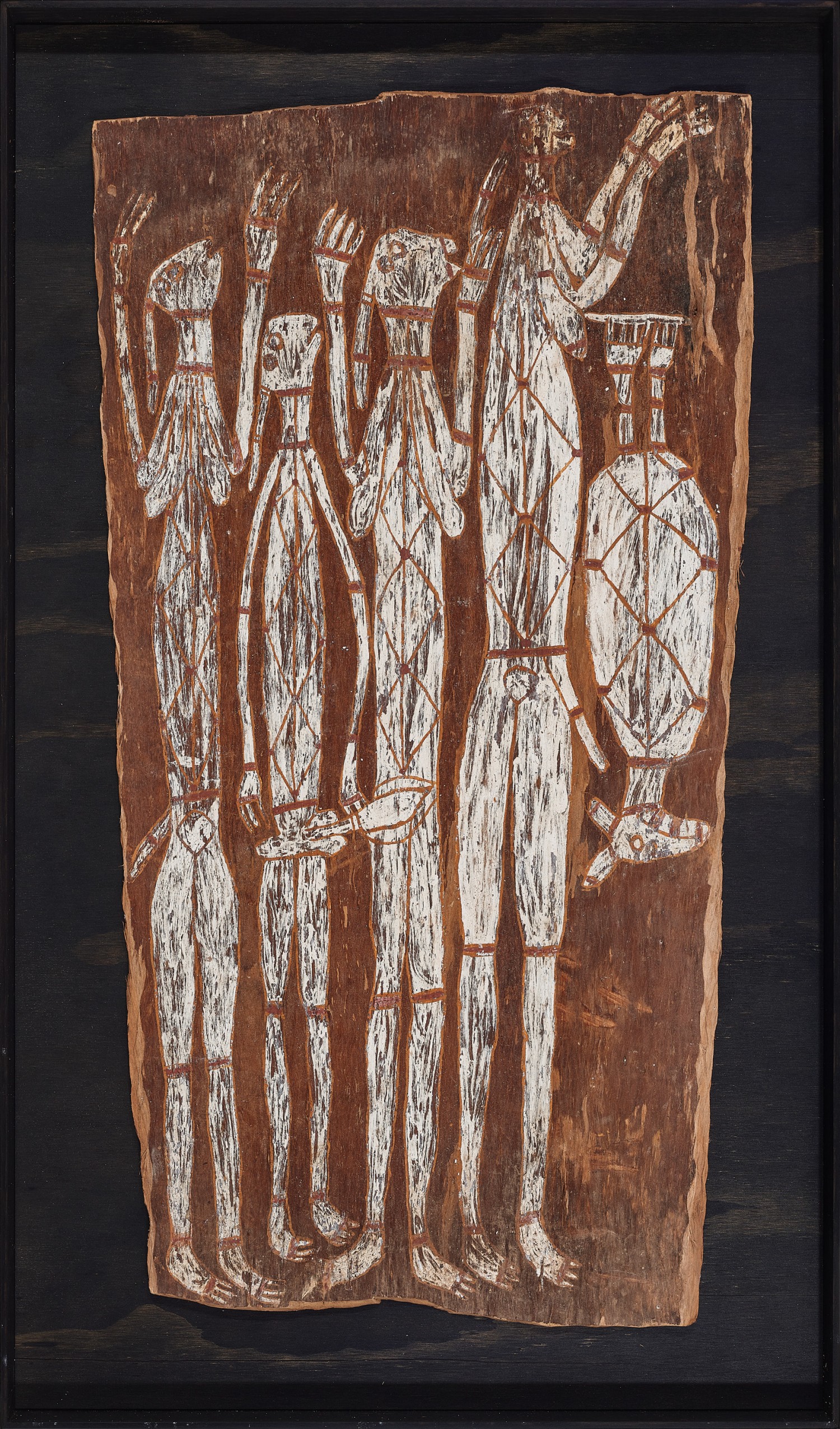 Family of Namarnde spirits hunting for flying fox