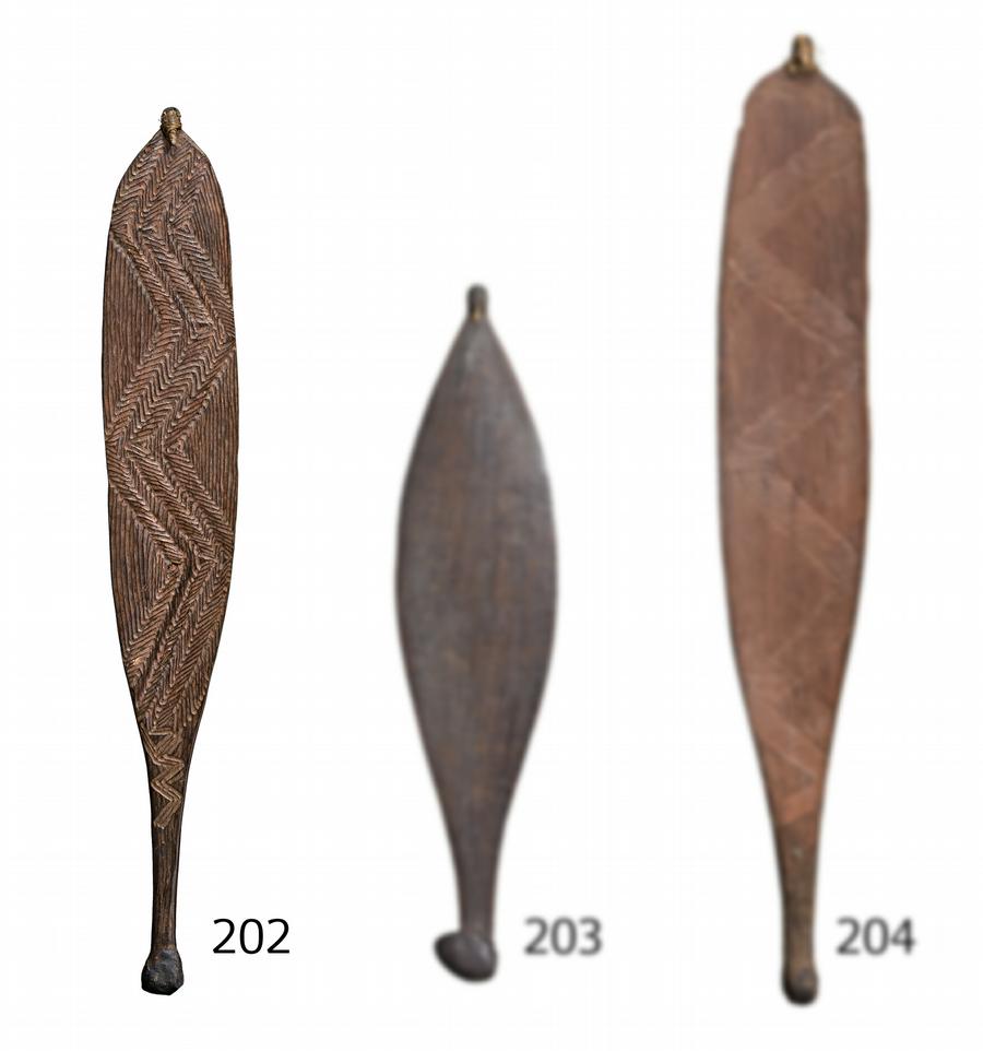 A FINE SPEARTHROWER