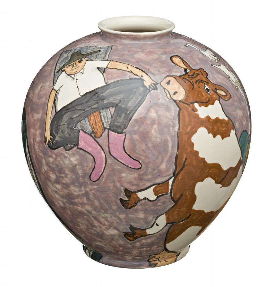 BILL IN FARMYARD