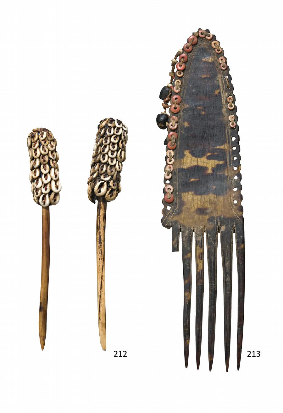 A HAIR COMB