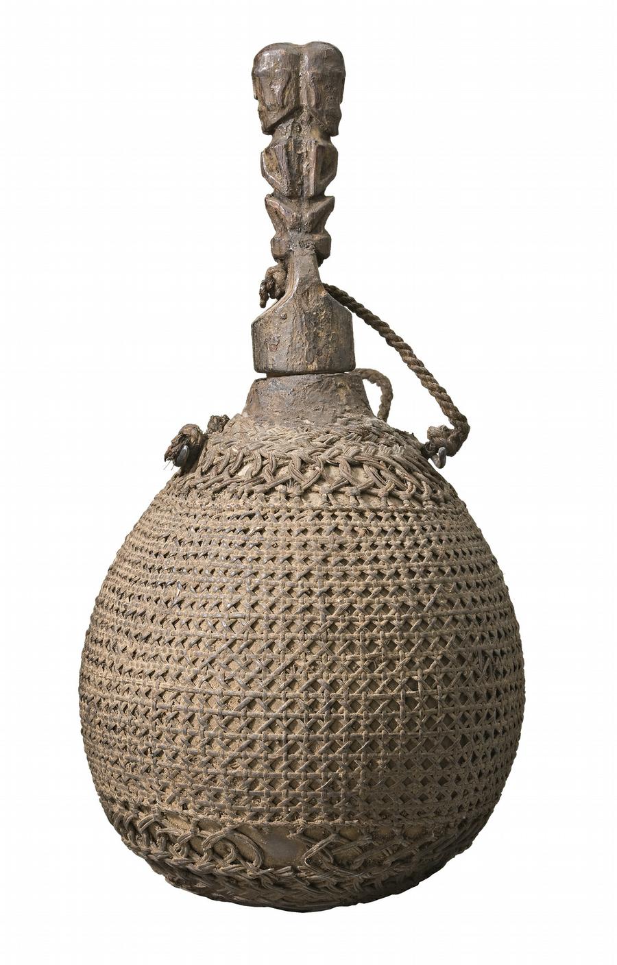 A GOURD WITH STOPPER