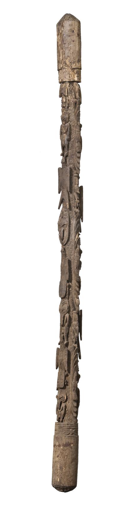A LARGE SEPIK RIVER CEREMONIAL POLE