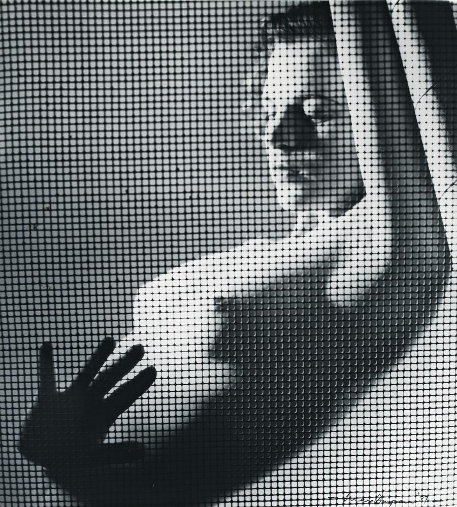 NUDE BEHIND MESH, 1937 (VINTAGE PRINT, PRINTED 1970)