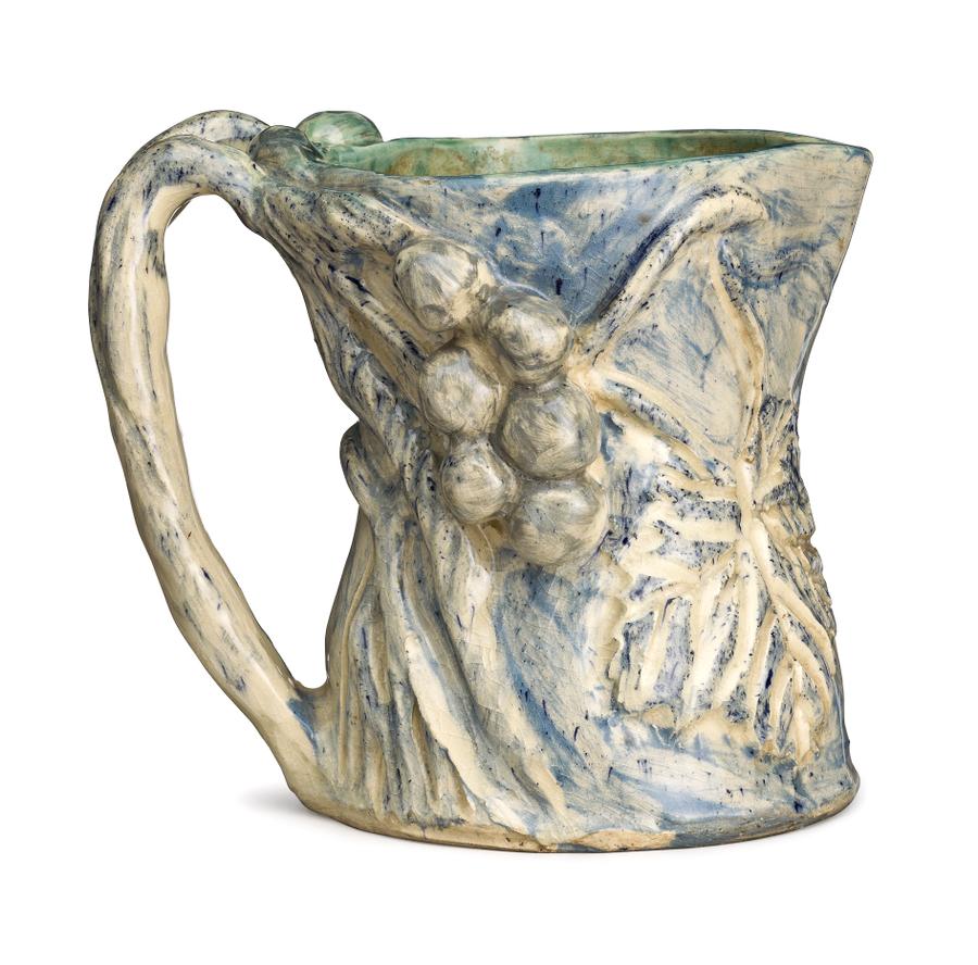 JUG WITH GRAPES