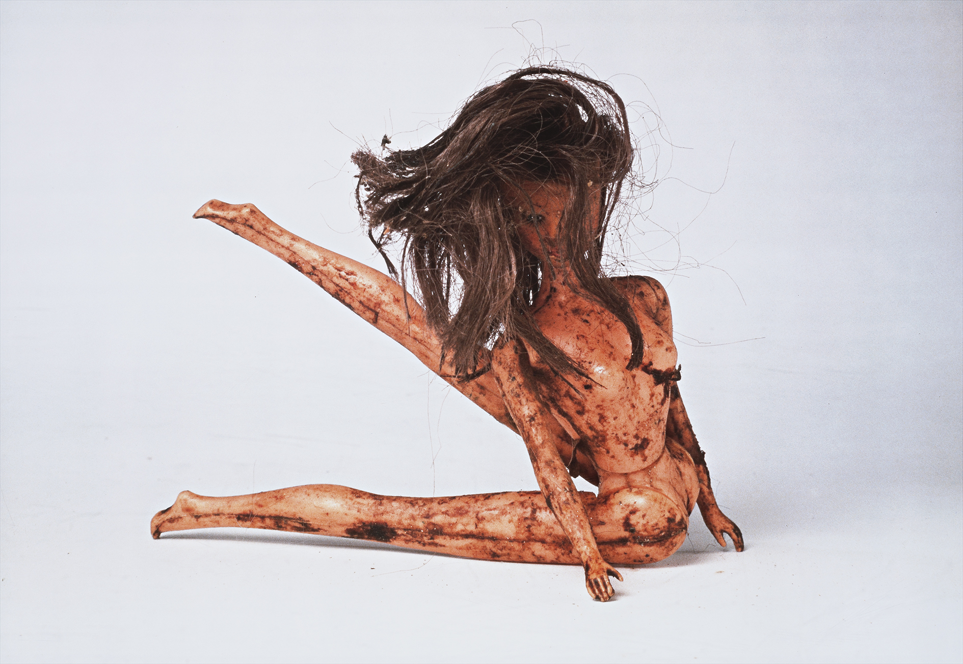 PROPO (BENT DOLL)