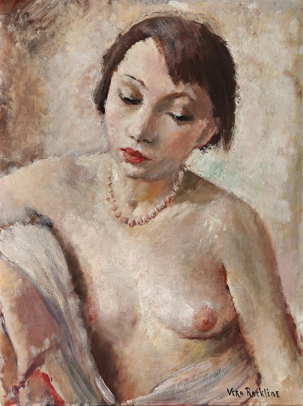 NUDE WITH NECKLACE