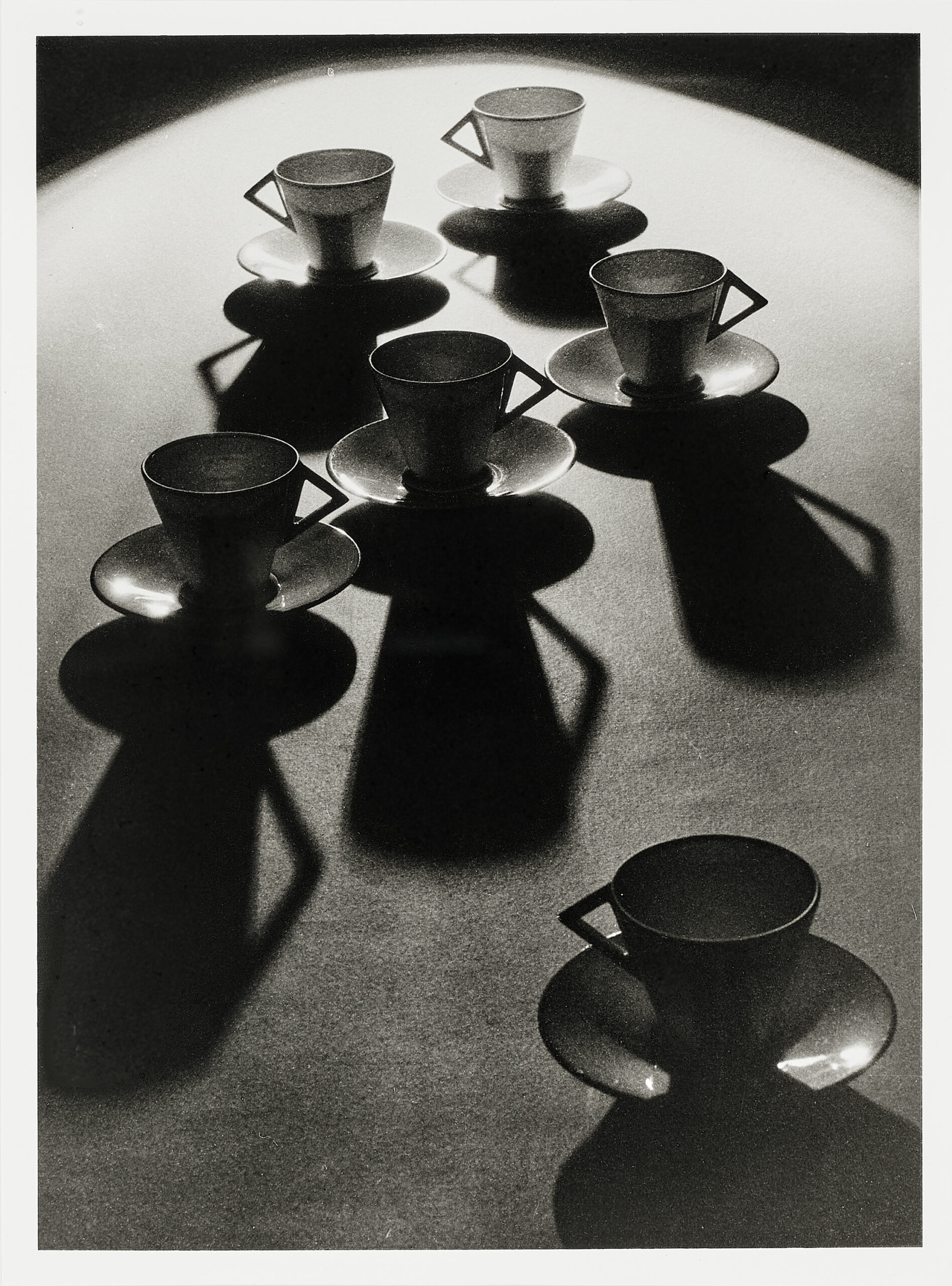 Teacup ballet