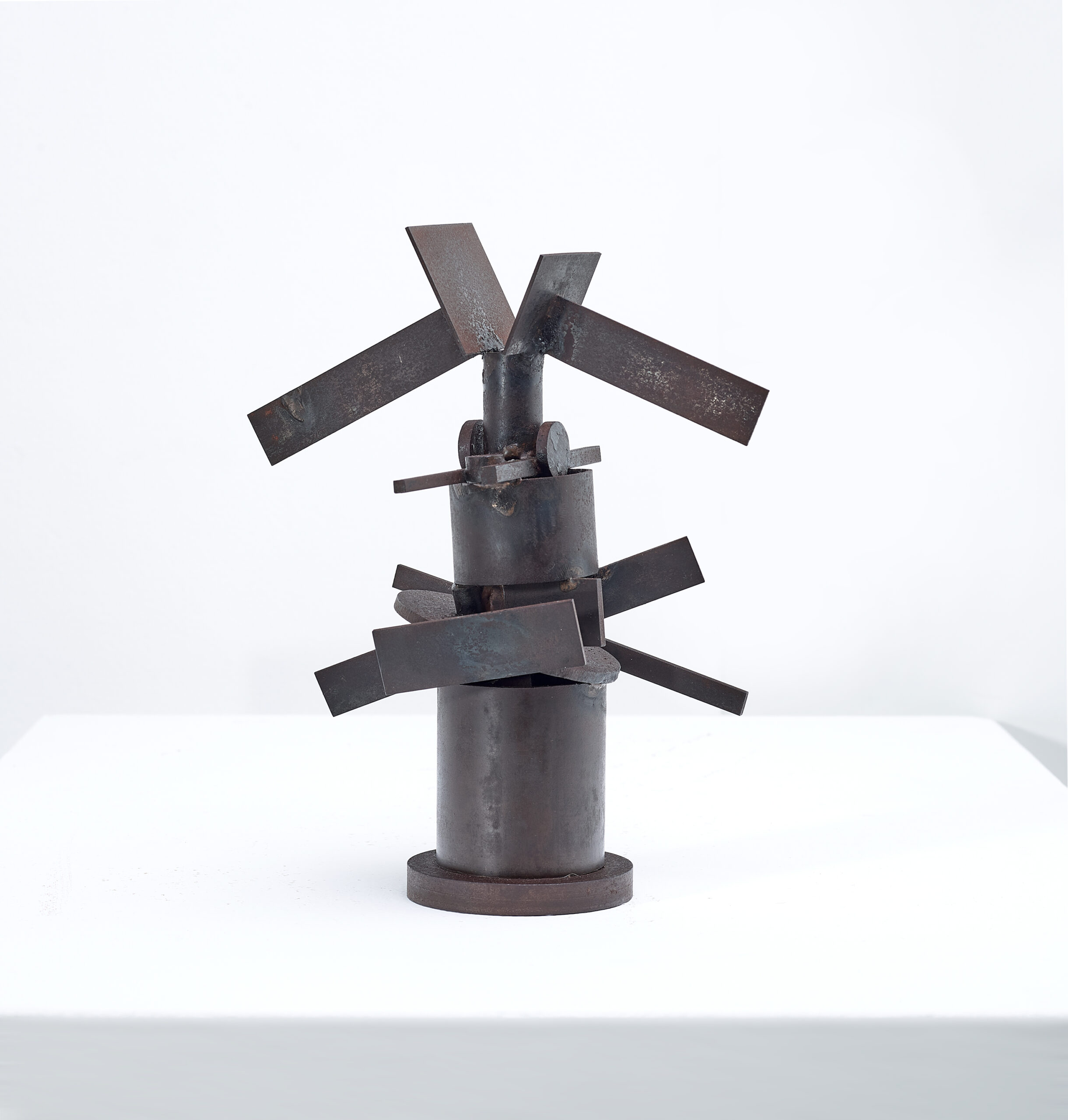 NO. 286 METAL CONSTRUCTION