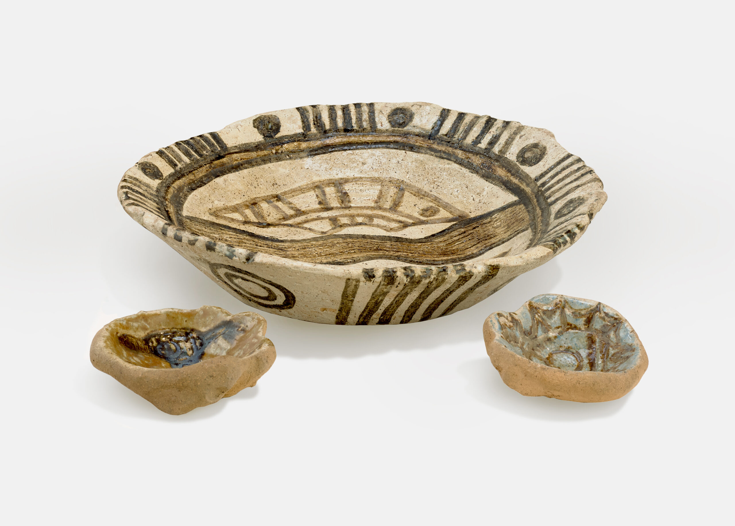 UNTITLED (WIDE BOWL AND TWO SMALL DISHES)