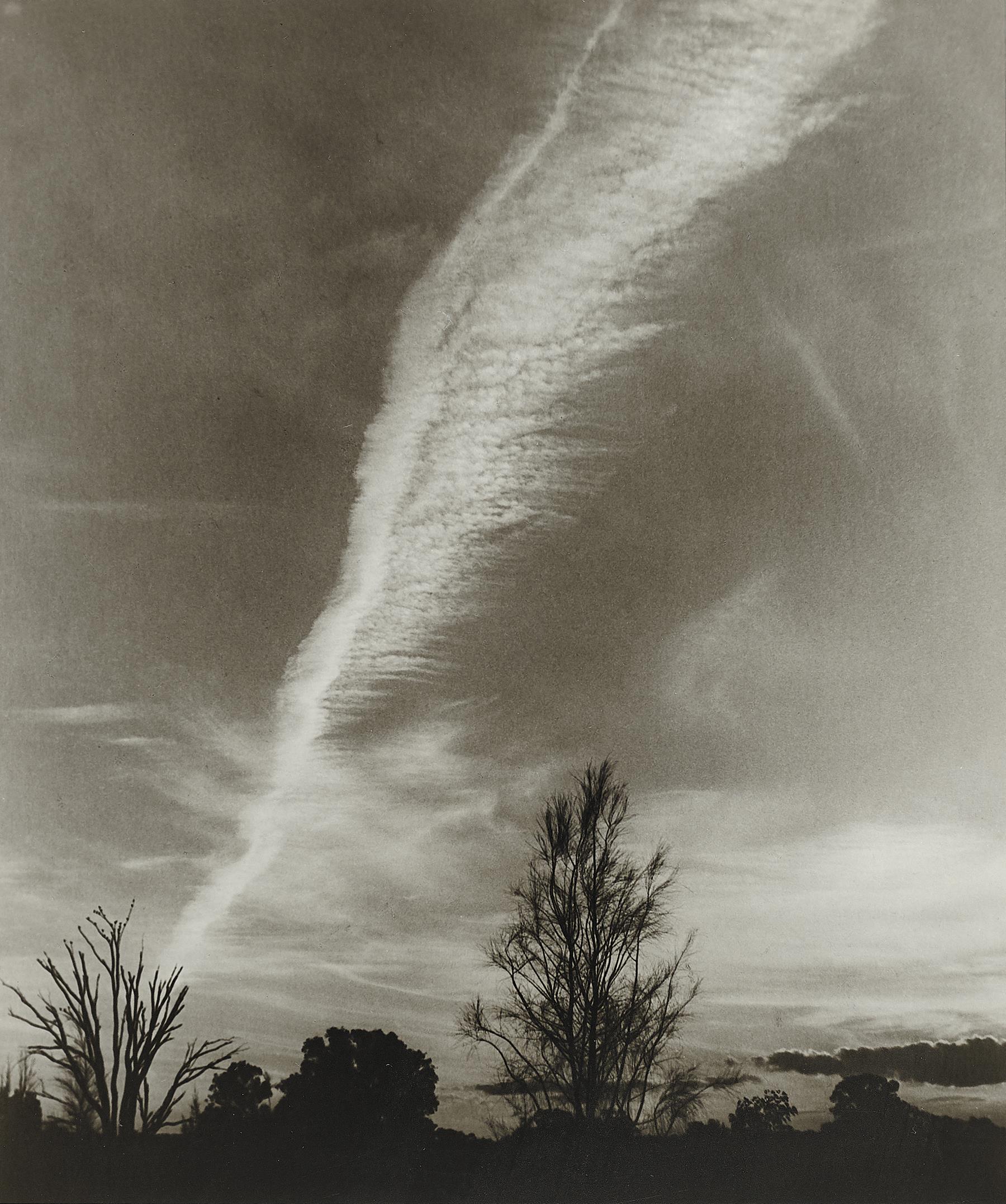 VAPOUR TRAIL