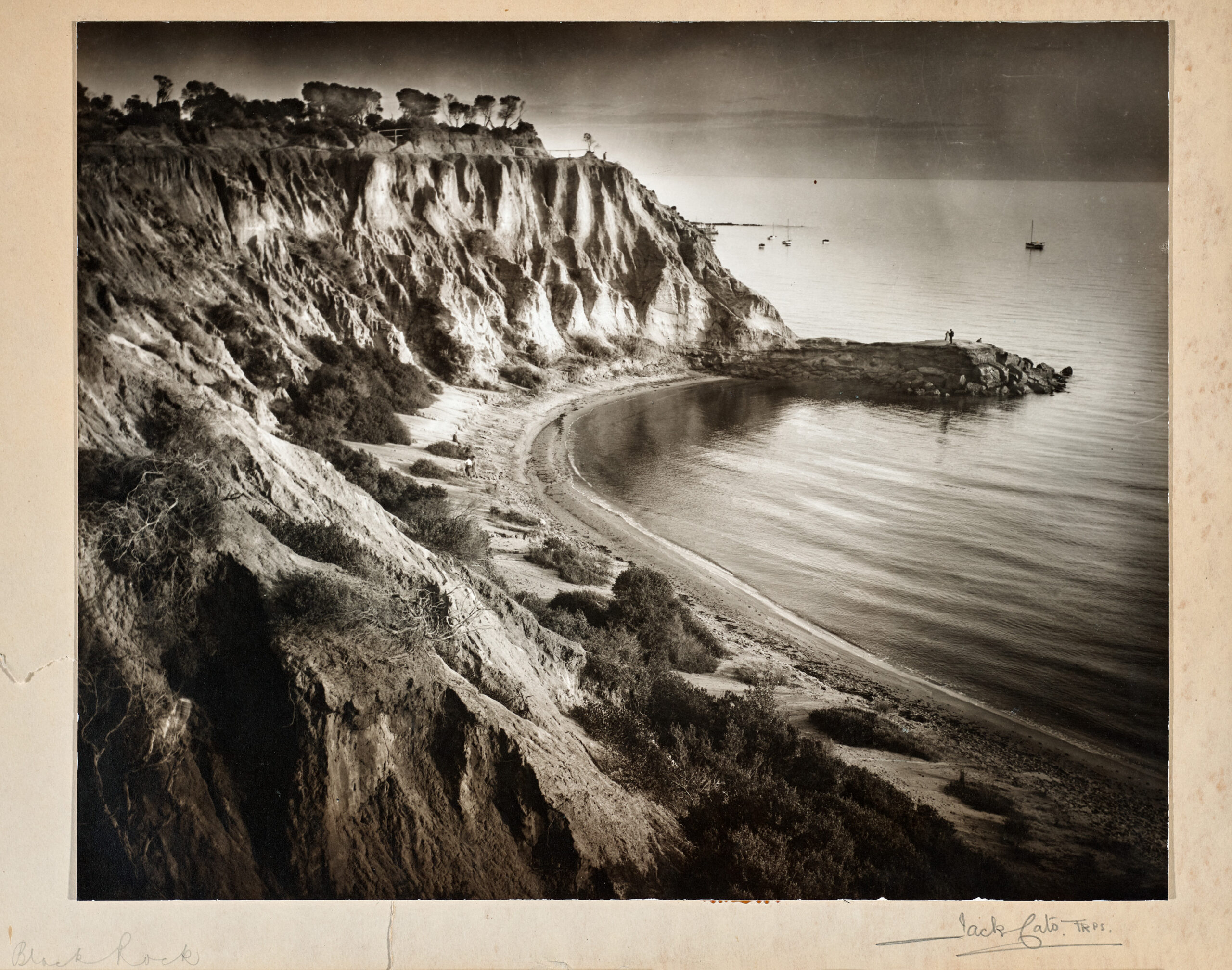 BLACK ROCK